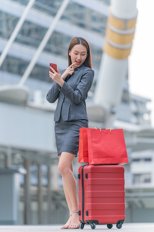 广州市外遇取证公司：怎样合法调查、取证婚姻中的出轨问题？