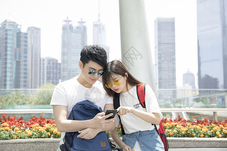 广州婚外情调查取证：婚姻让女性更幸福还是更不幸？