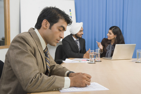 厦门出轨调查：妻子和小三分离了会回归家庭吗？